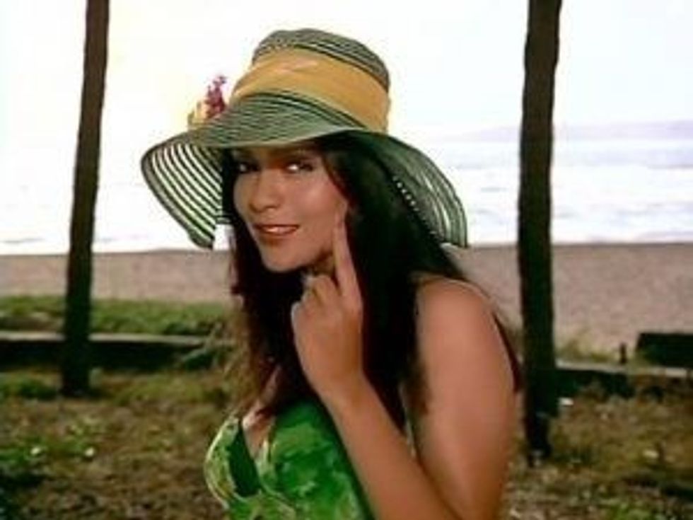 16. Dostana zeenat aman 0