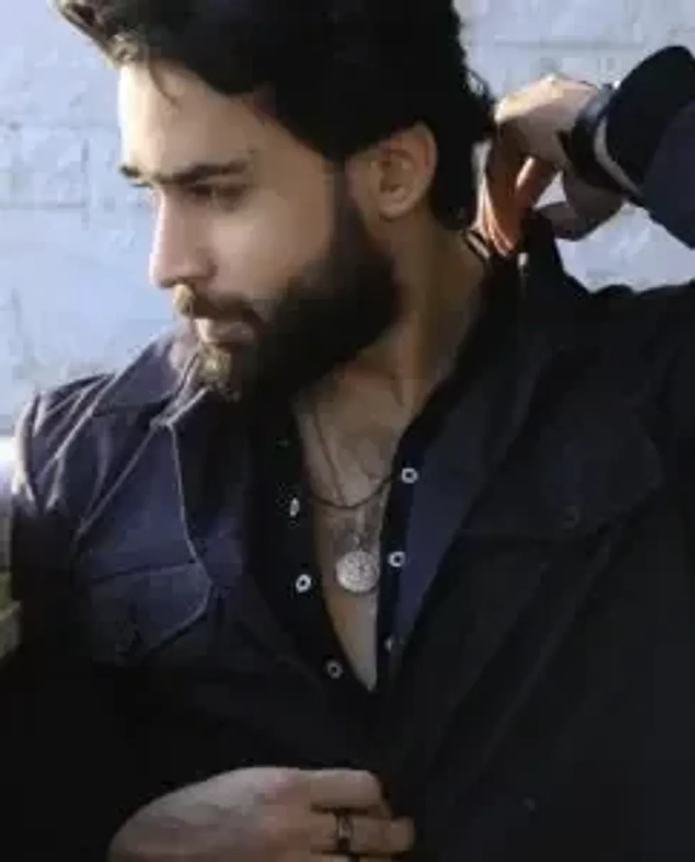 46. Bilal Abbas Khan 745