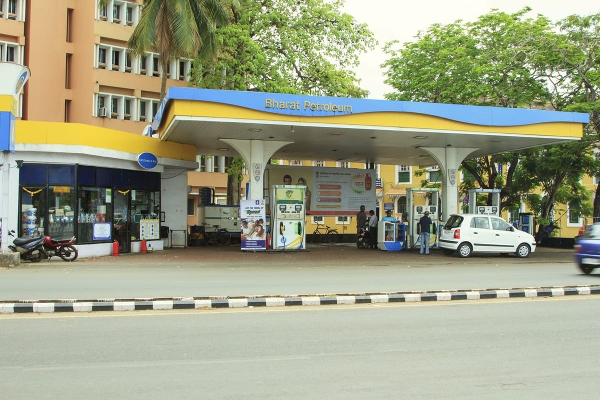 India initiates its biggest ever privatisation drive