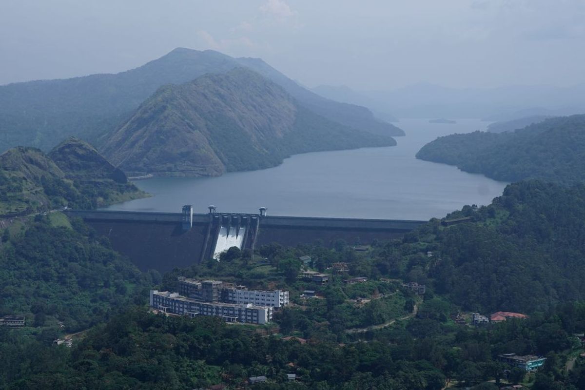 Kerala: Met office sounds orange alert for many districts