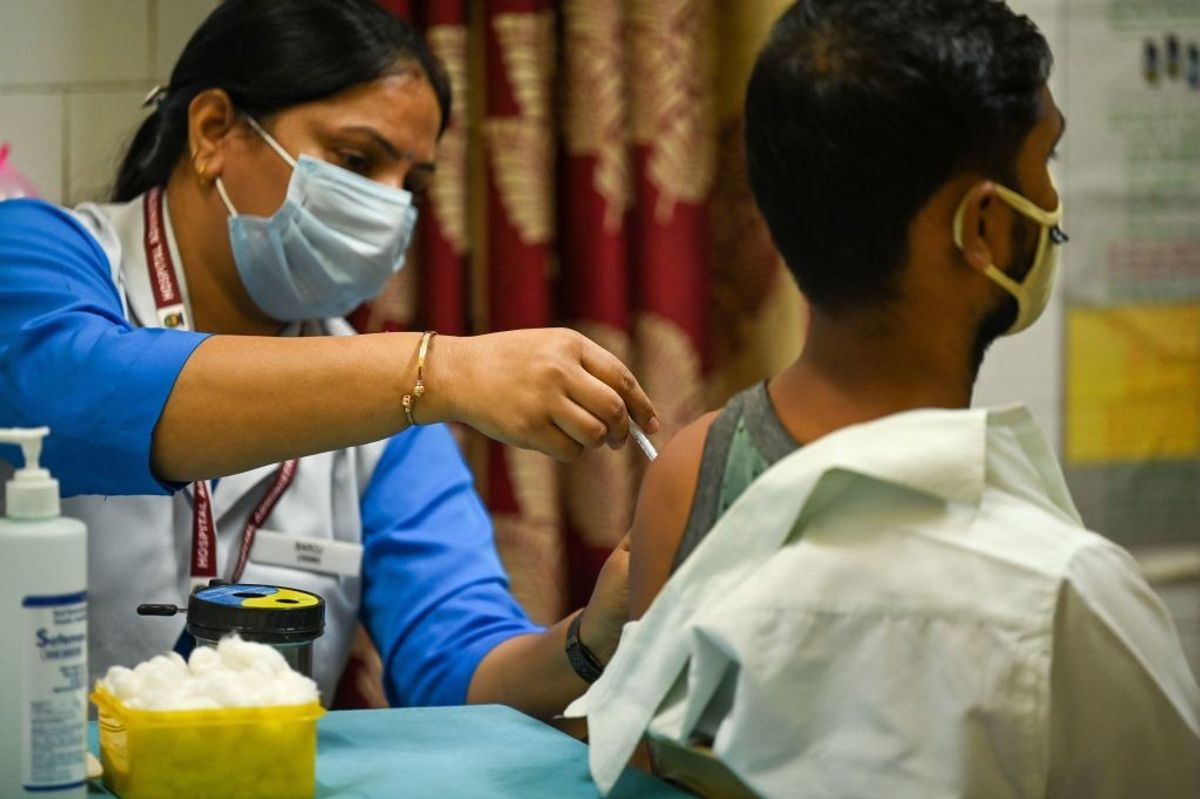 India gives billionth vaccine jab: 'Triumph of Indian science'