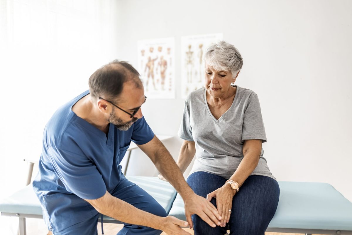 AI-based model researchers identified the ten most important factors for predicting risk of osteoporosis