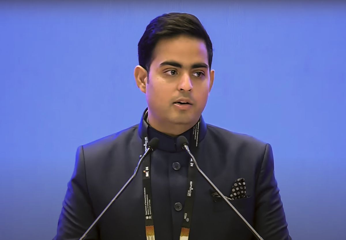 akash-ambani-telecom-summit