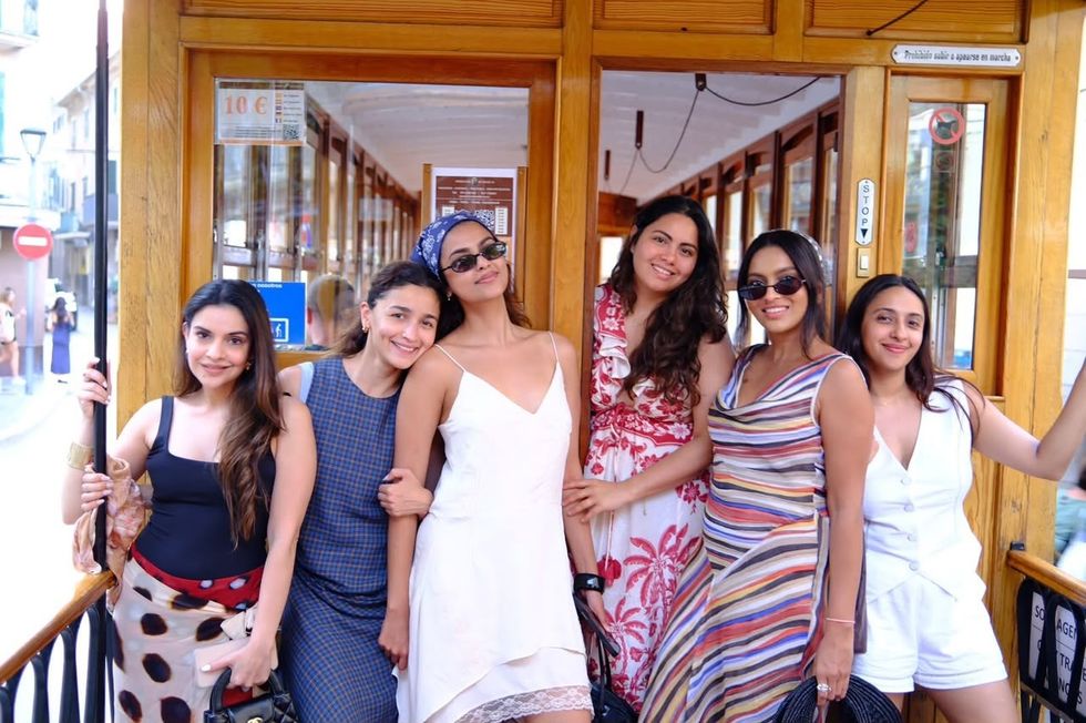 Alia Bhatt and Friends
