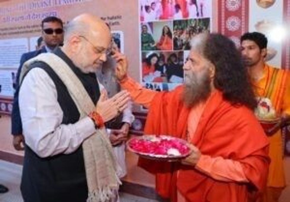 Amit Shah participates in Parmarth Niketans Ganga Aarti ceremony 6