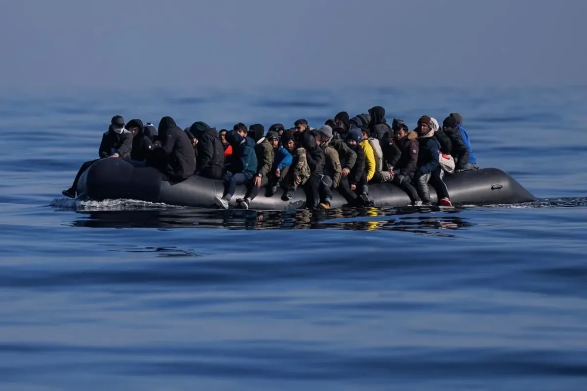 UK migration dropped to 685k in 2023 from record high