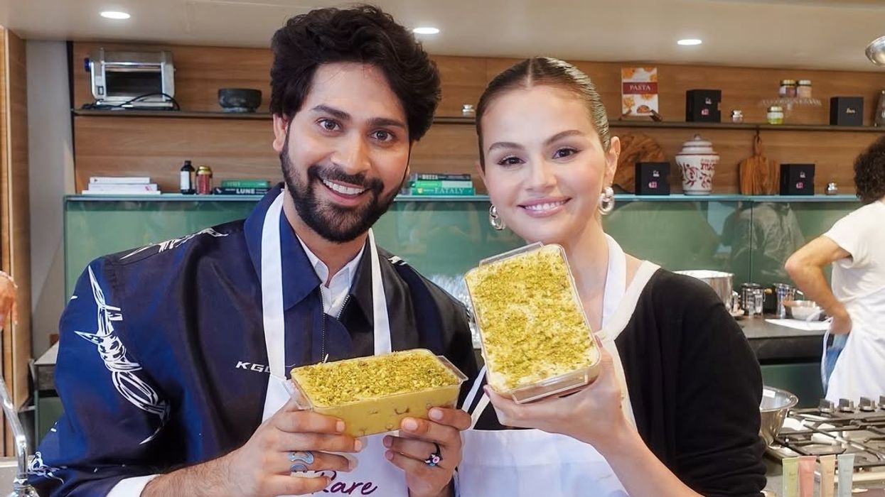 Ankush Bahuguna Selena Gomez & Benny Blanco Bakes Tiramisu