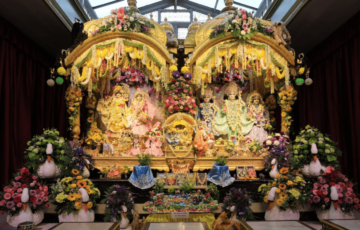 Bhaktivedanta Manor holds annual Janmashtami festival