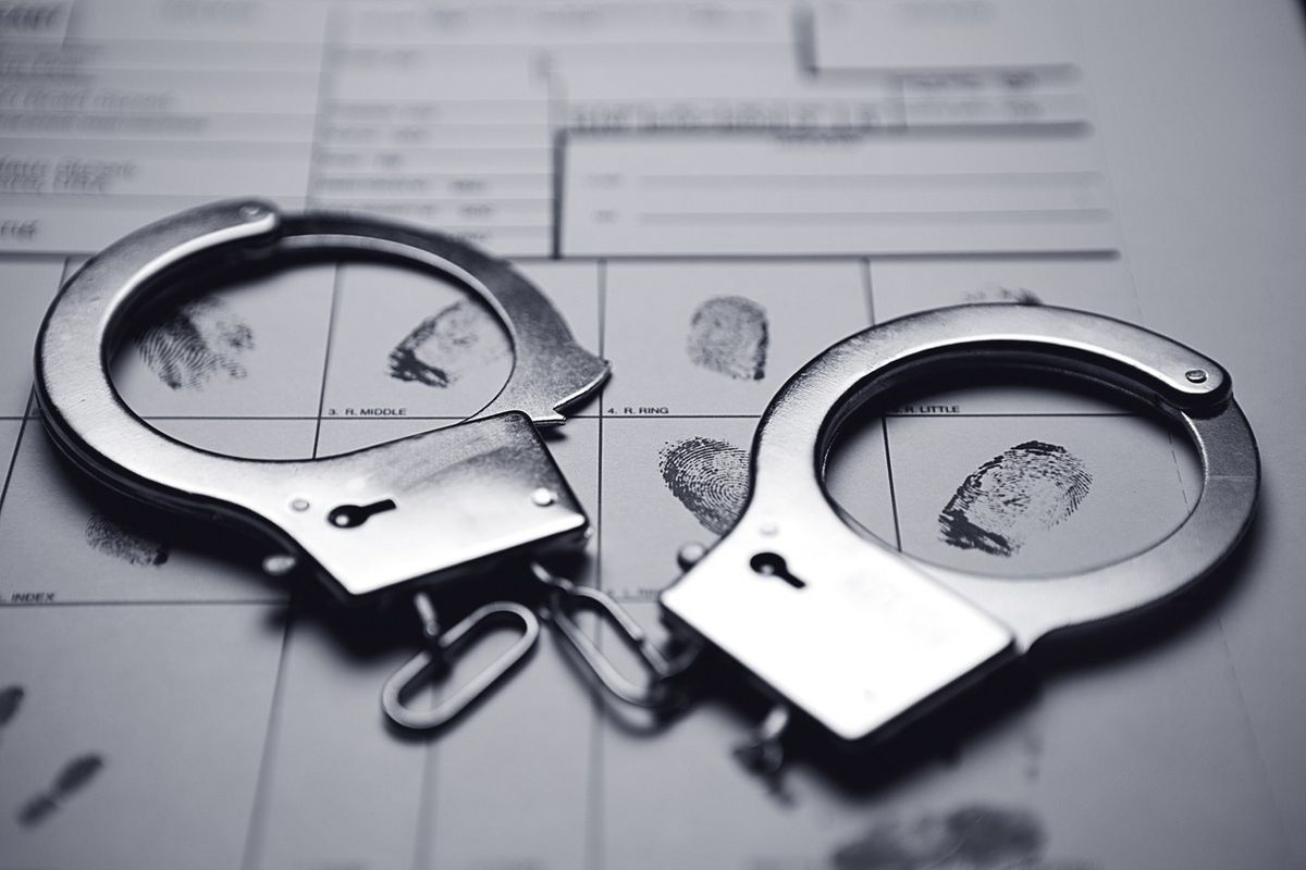 Assets handcuff