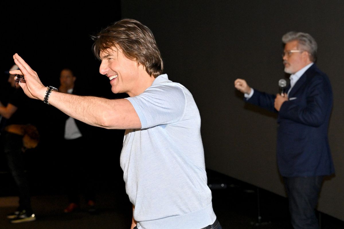 Tom Cruise inks deal with Warner Bros on theatrical films
