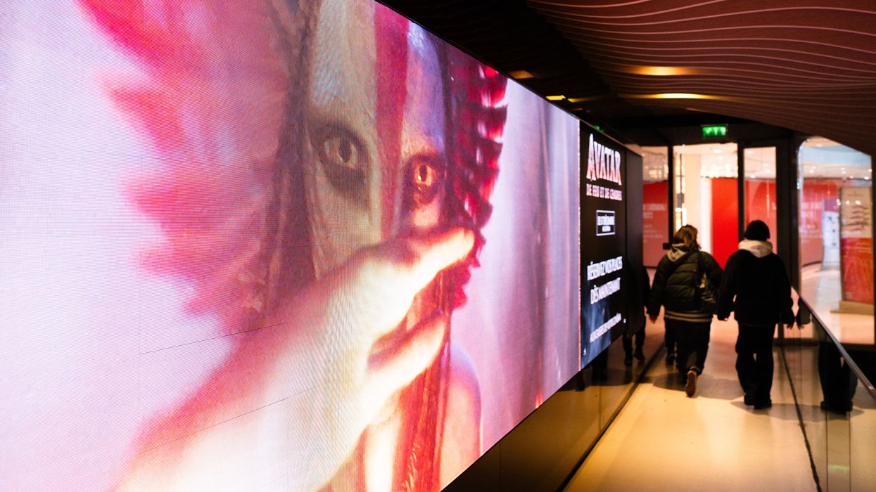 Avatar Crosses $1B Worldwide, Disney Leads Global Box Office