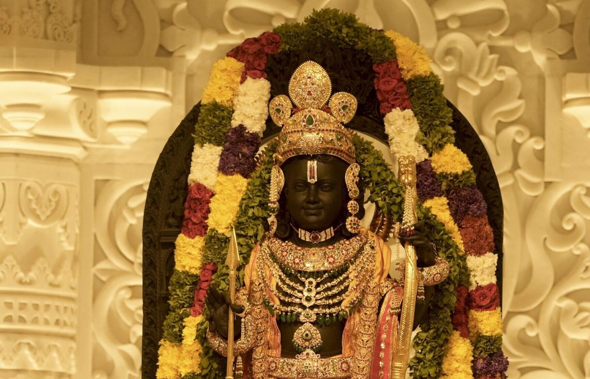 Sculptor explains crafting black Ram idol as depicted in epic