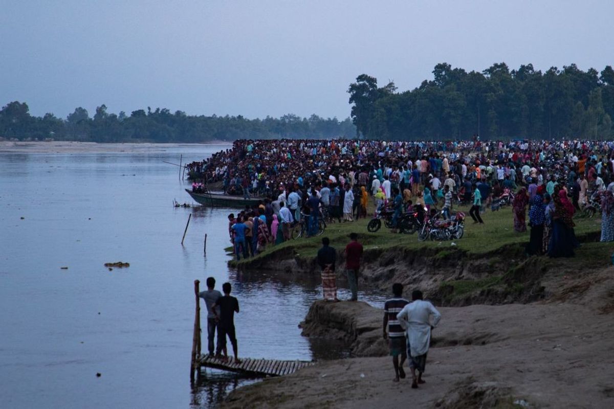Bangladesh boat capsize