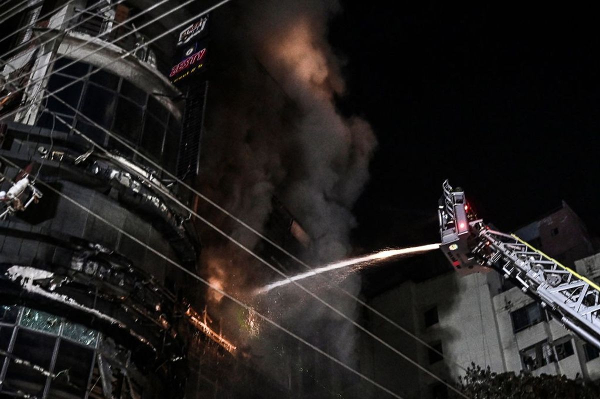 Bangladesh restaurant fire