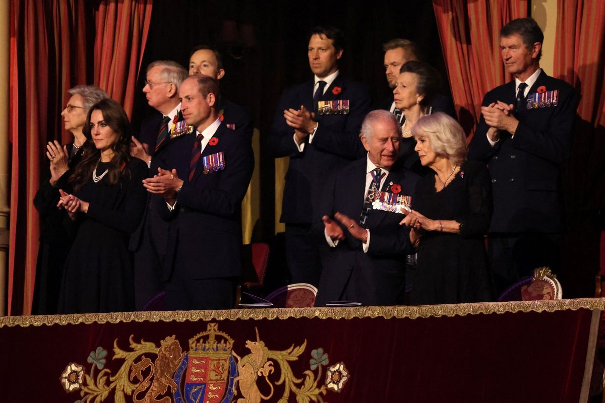 Racism row: Dutch author denies naming UK royals