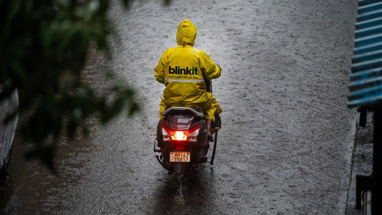 Blinkit resolves visa crisis outside US Embassy in Delhi