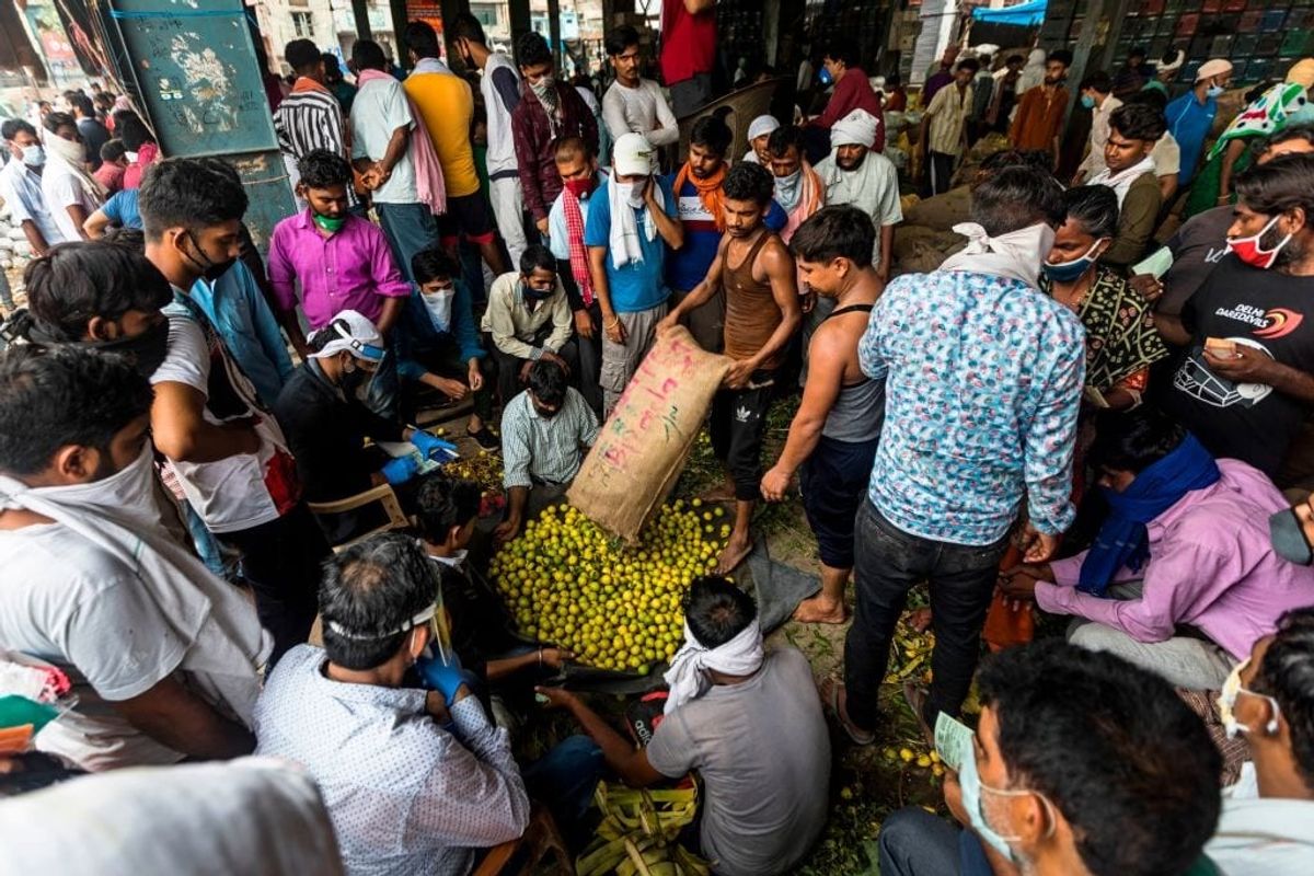 More domestic flights, interstate trains as India eases virus lockdown