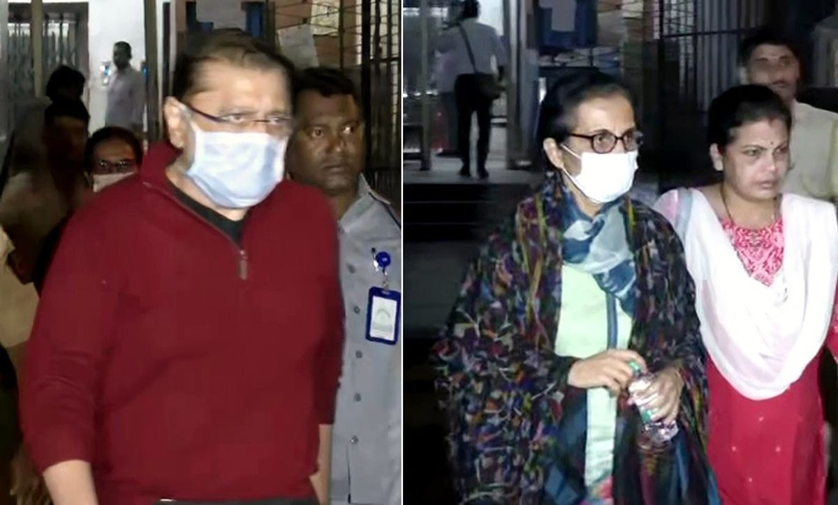 Chandra Kochhar and Deepak Kochhar
