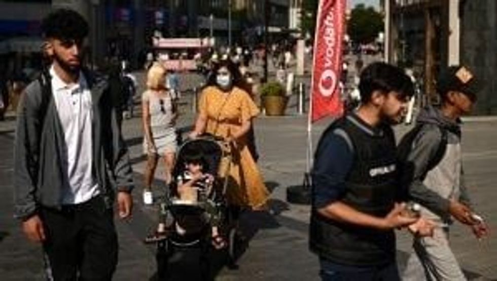 COmmnet inset 2 GettyImages 1228510660