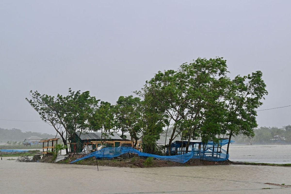 Cyclone Remal hits Bangladesh, India.