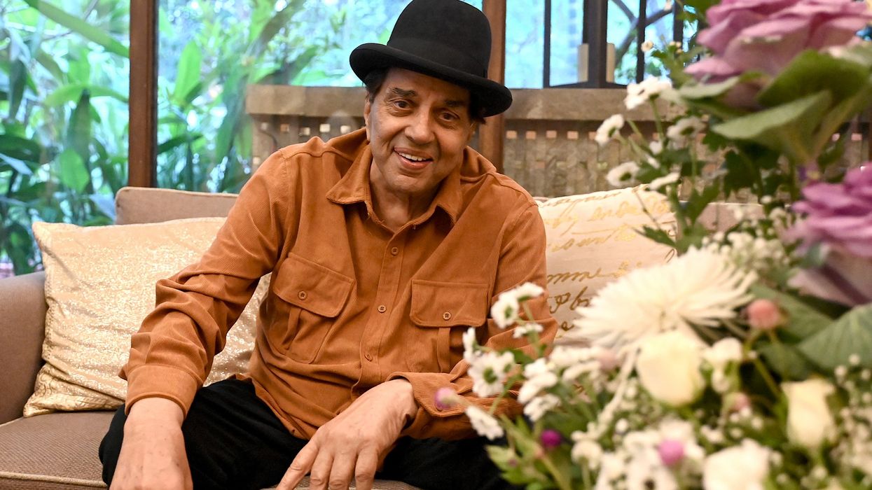 Dharmendra Passes Away at 89; Bollywood Unites in Grief