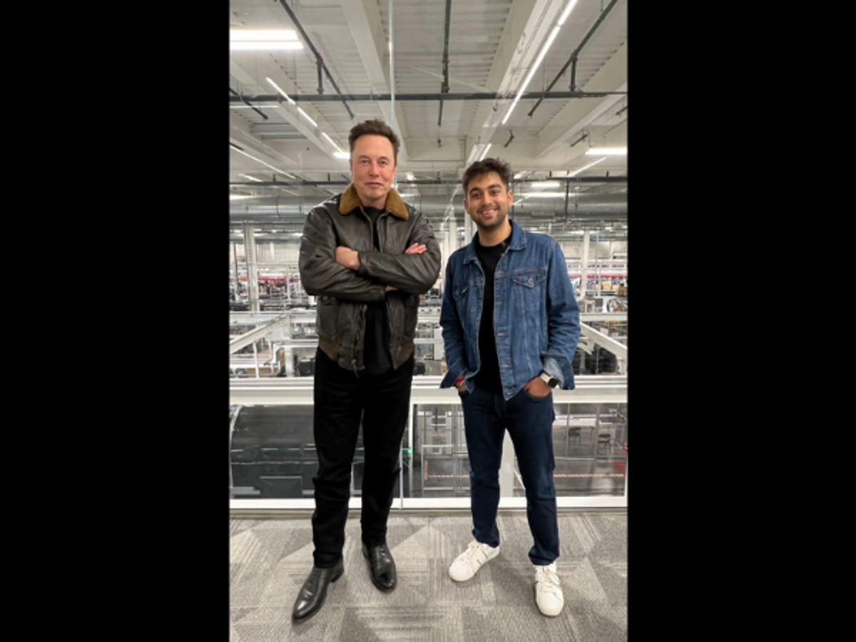 Elon Musk with Indian fan Pranay Pathole