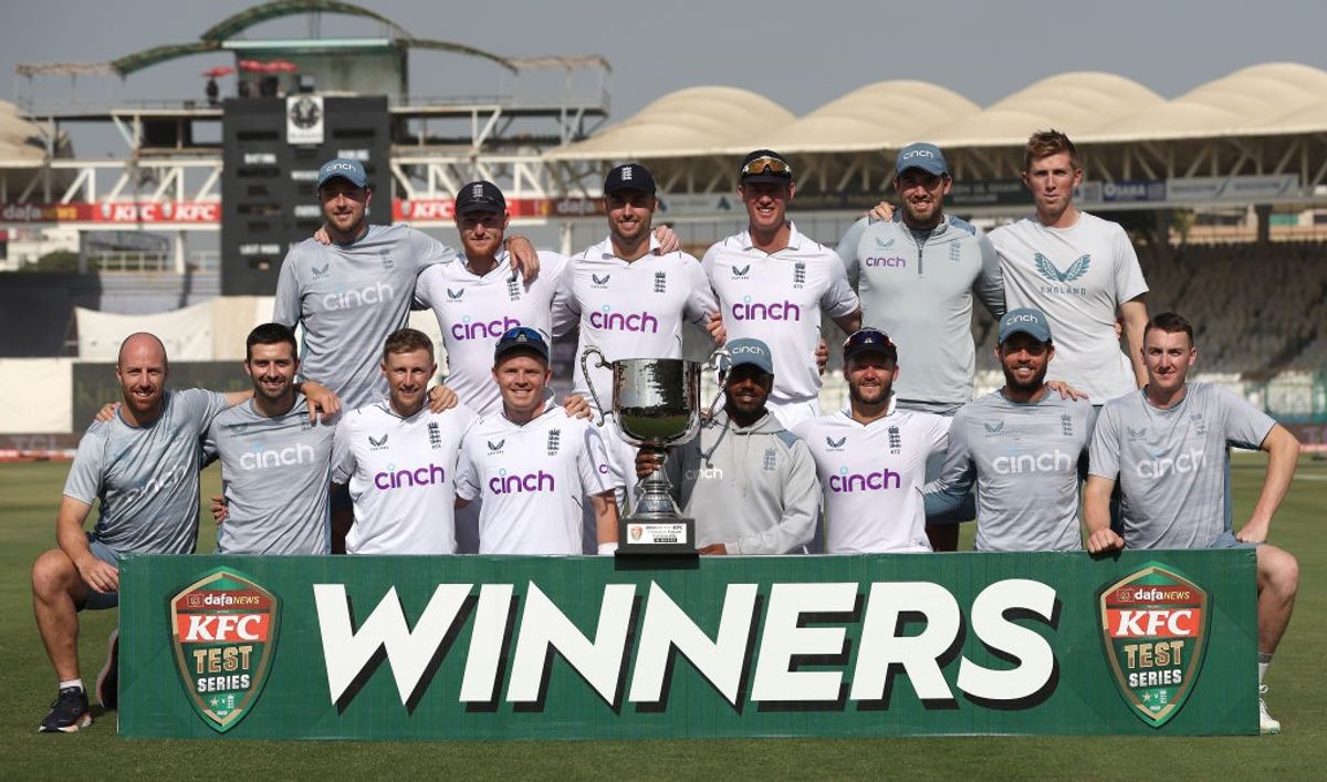 England beat Pakistan 3-0 in Test series
