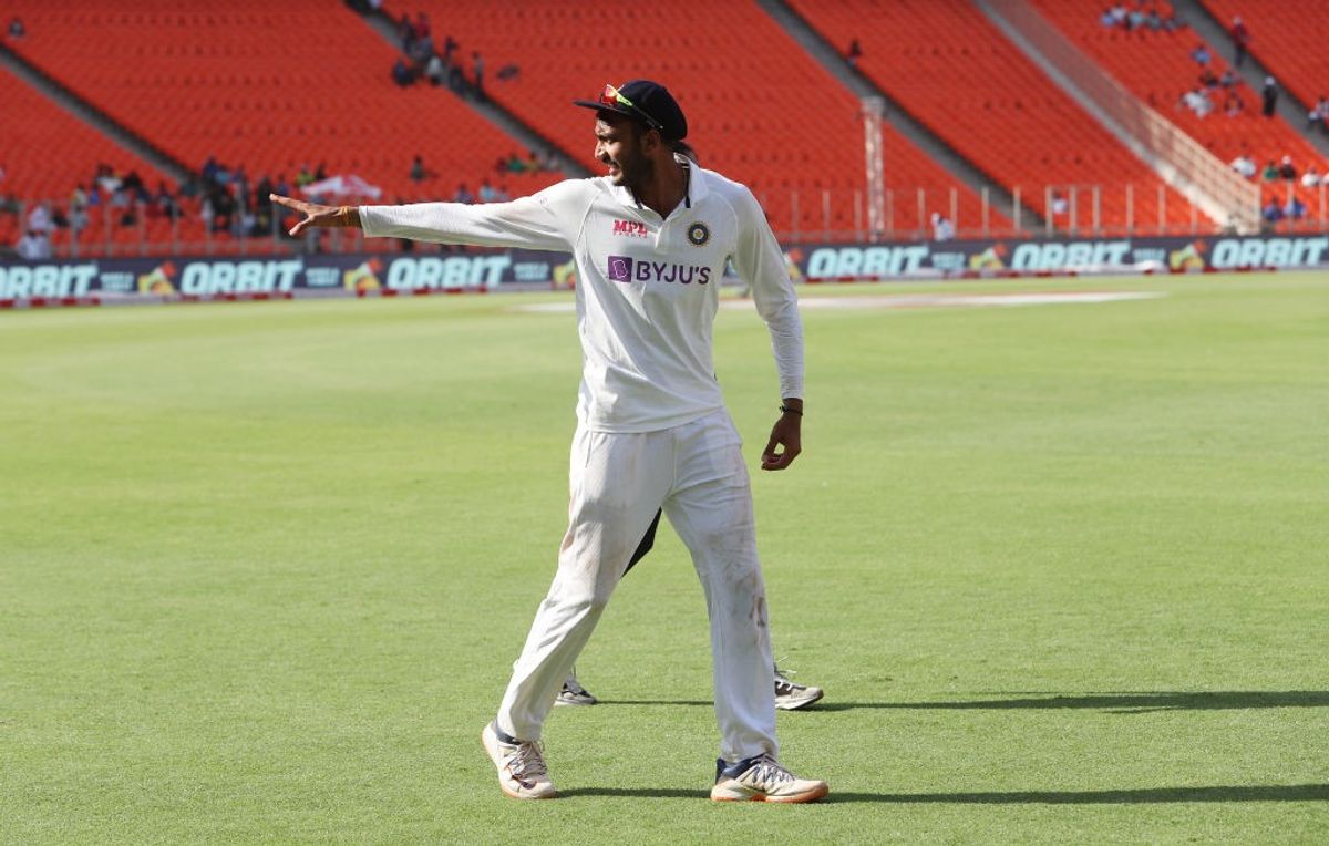 1st Test: Axar Patel's 5-for gives India vital lead over Kiwis