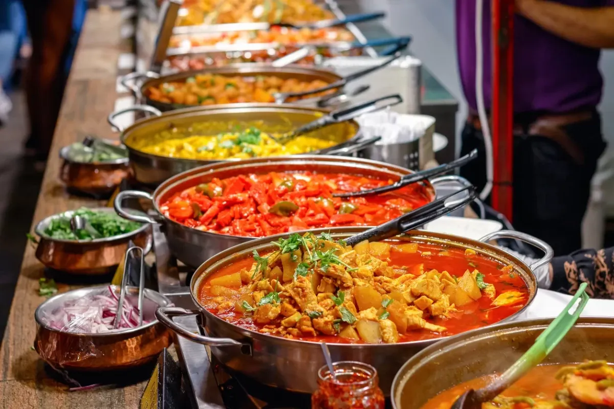 Illegal workers: Asian restaurant risks losing licence