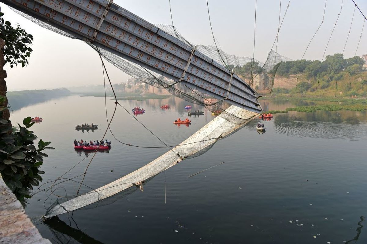 Gujarat bridge collapse October 2022