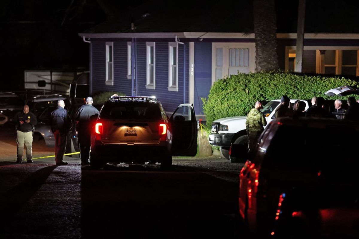 Gun violence kills 7 in California, US