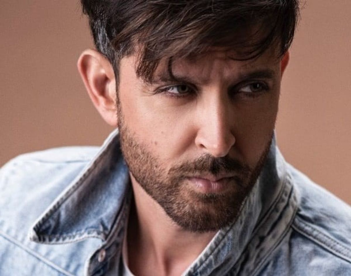 Hrithik Roshan tells kids to stop adults from leaving the house