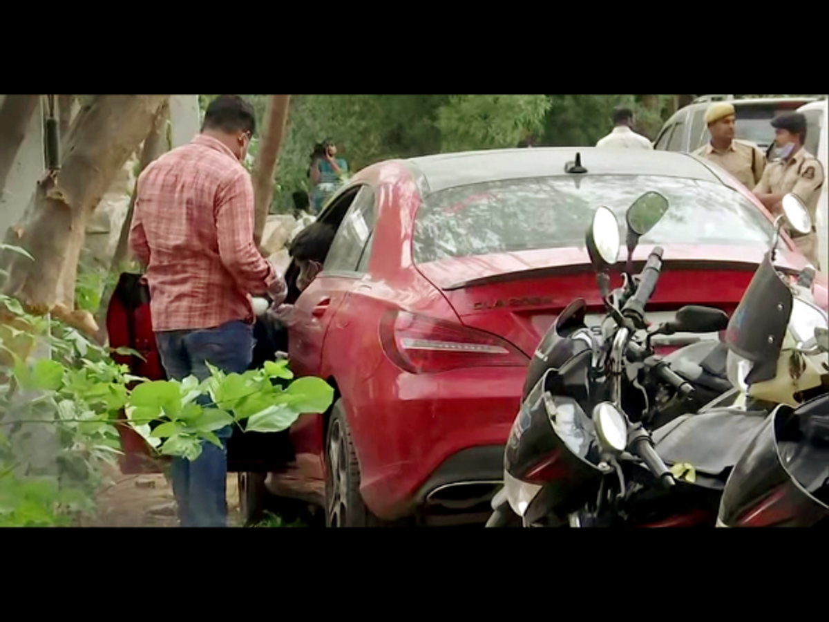 Hyderabad gang rape in car