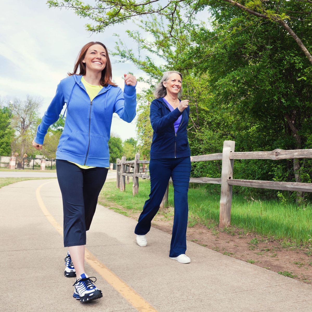 10,000 steps or brisk walk: Which is more important for robust health?
