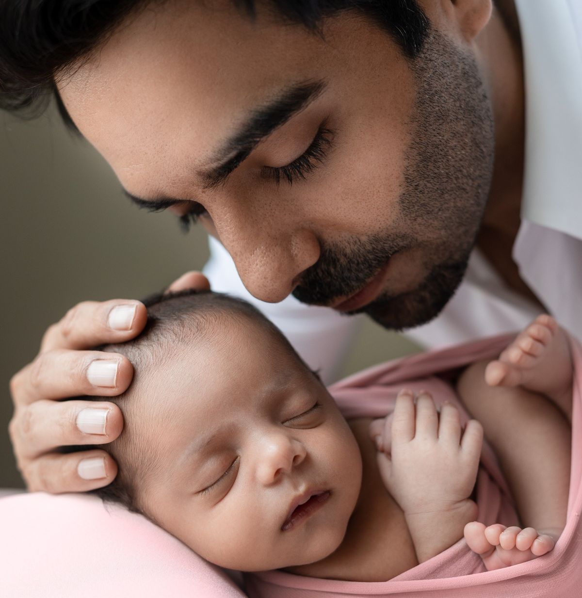 Aparshakti Khurana writes a letter to his daughter on National Girl Child Day