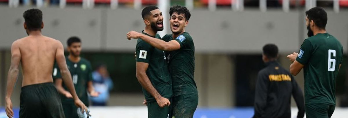 English manager helps Pakistan make football history