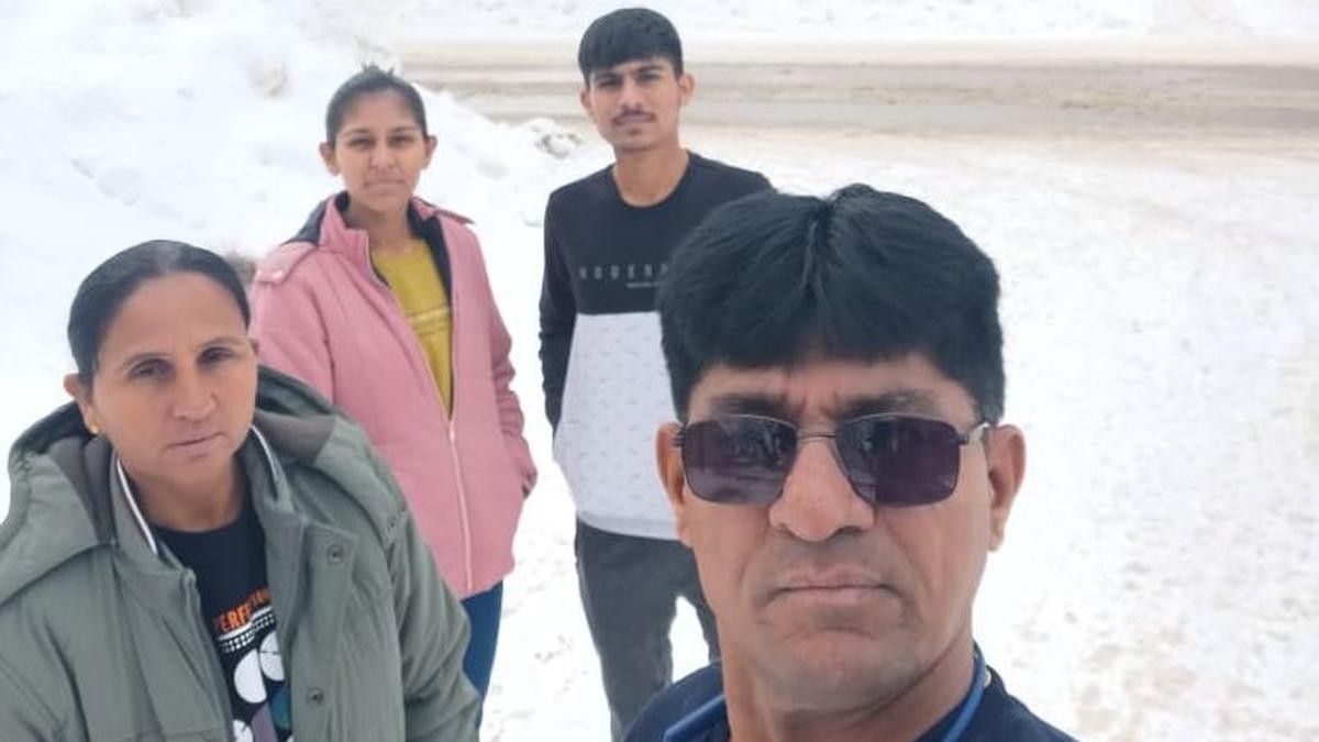 Deaths on US-Canada border: Relatives 'still in shock'