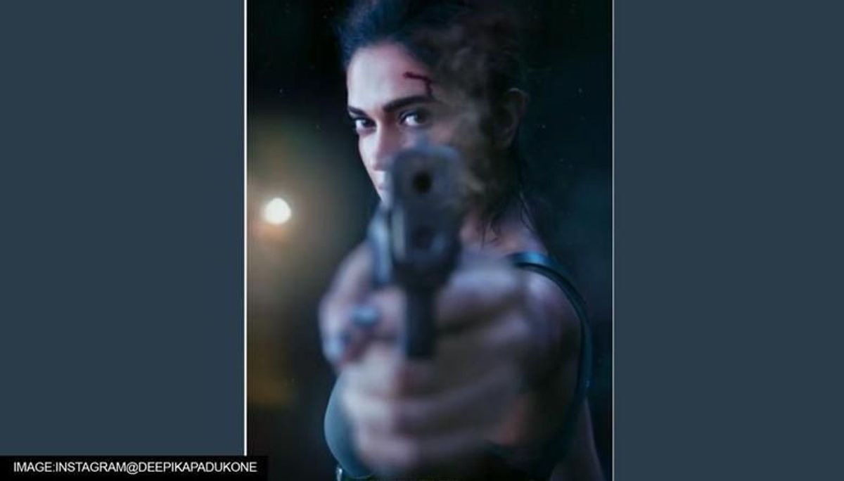 Deepika Padukone sports a fierce look in Pathaan motion poster