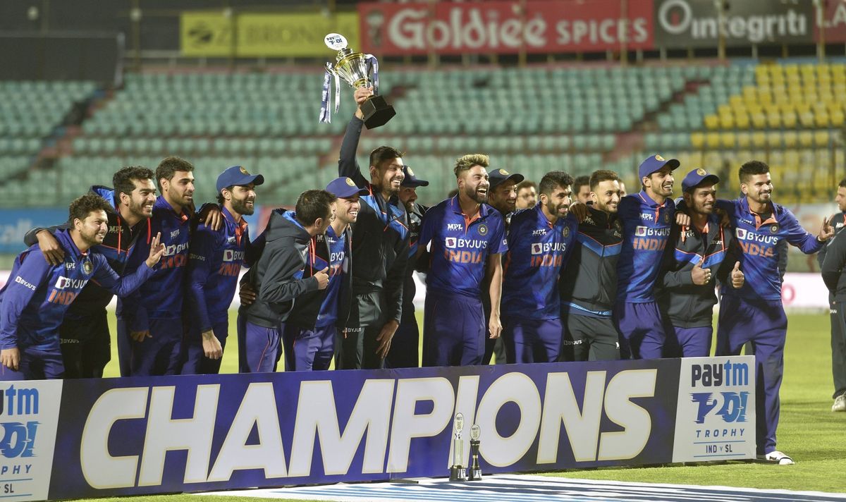 Shreyas Iyer stars as India record 12th straight T20I win