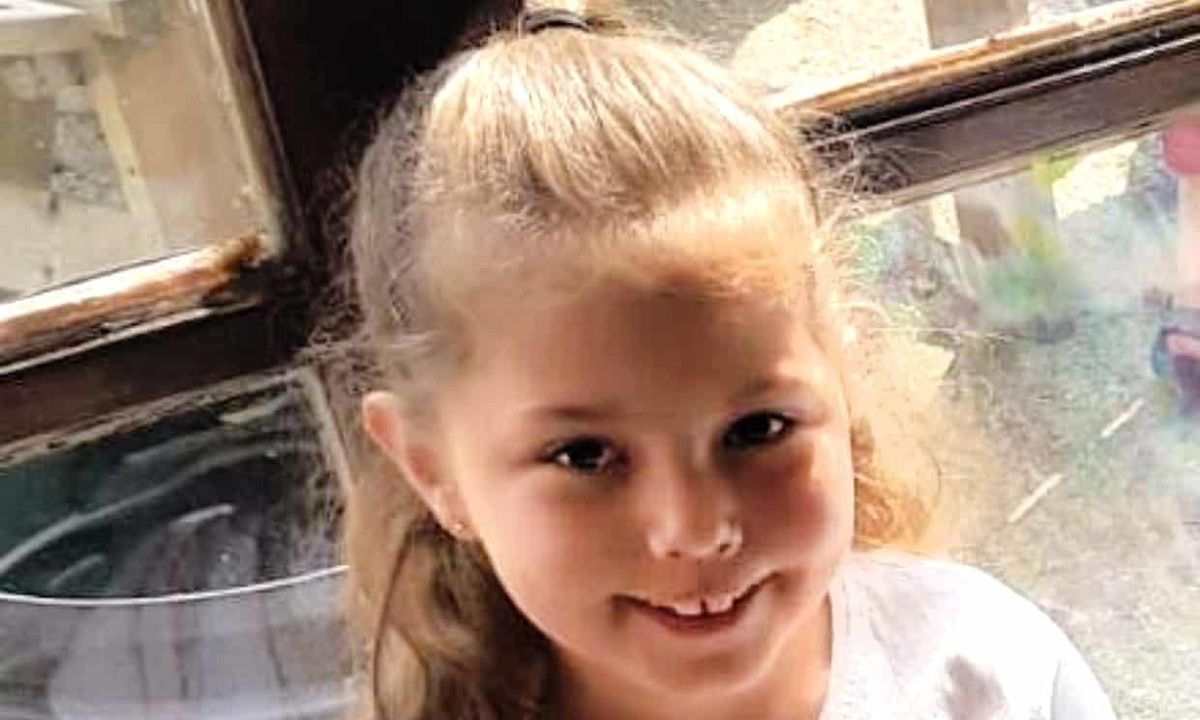 UK police appeal to underworld after girl, 9, shot dead