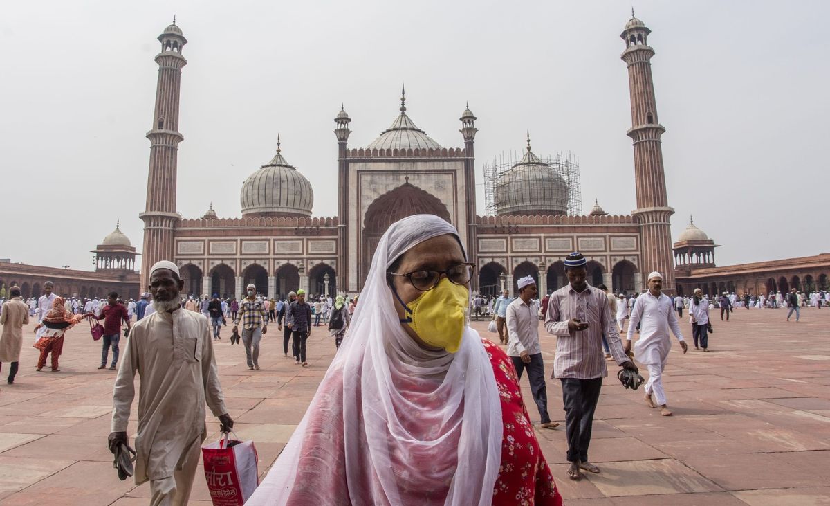 US warns of virus scapegoating in India, Pakistan