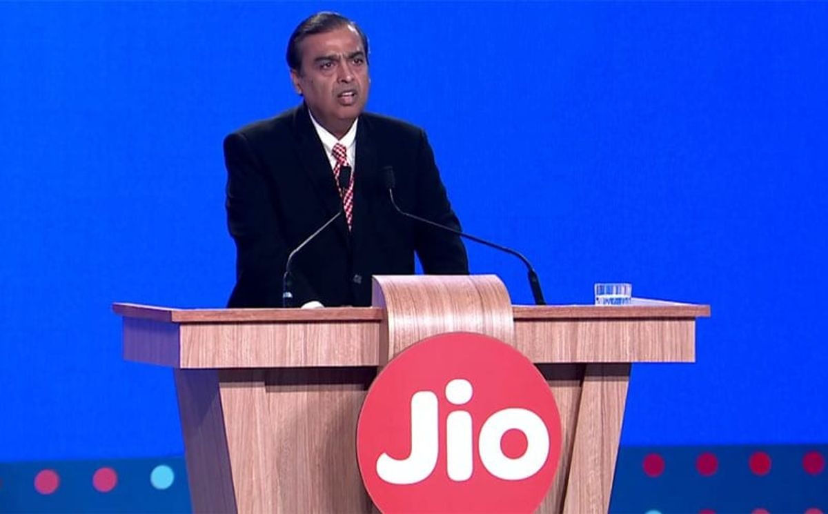 Google in talks for $4 billion stake in India’s Jio digital platforms: Bloomberg