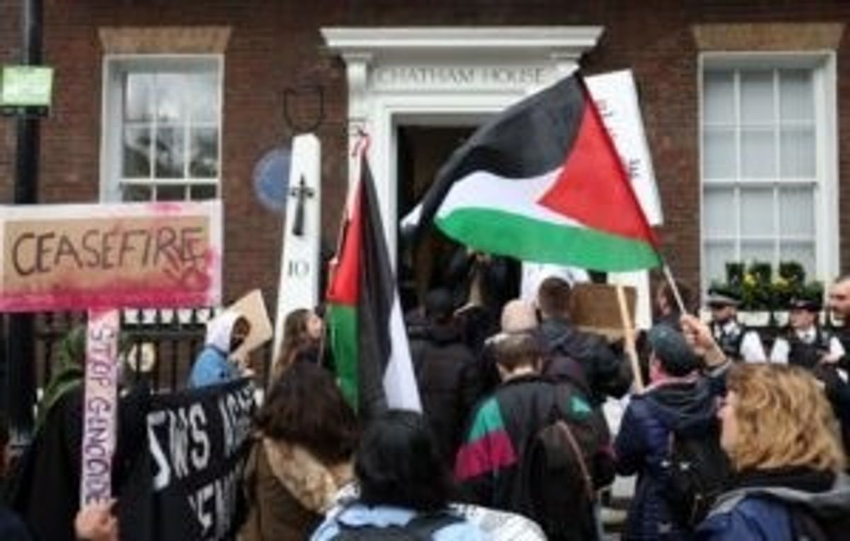 Large crowds expected for pro-Palestinian rally, police gear for ‘serious disorder’