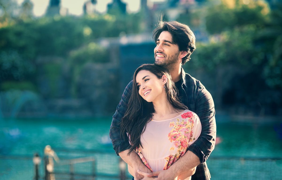 AR Rahman introduces Ehan Bhat and Edilsy Vargas with 99 Songs