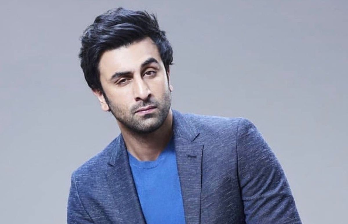 Bollywood actors who are not on social media
