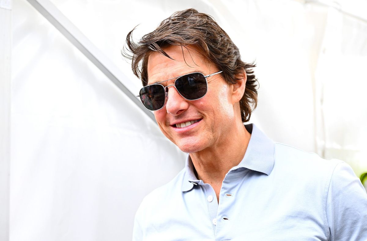 Tom Cruise hires heavyweight bodyguards to beef up his security after receiving a string of death threats from a former stuntman