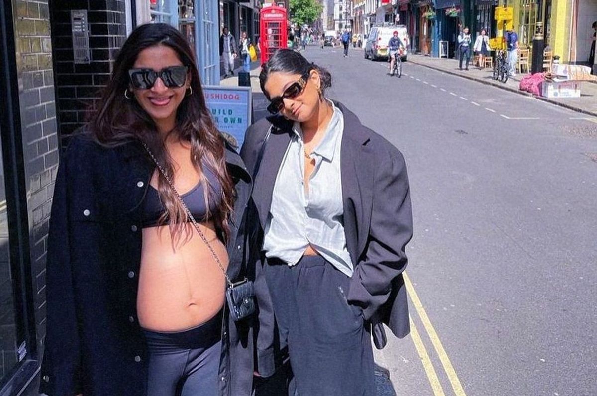 Rhea and Sonam spend quality time in London
