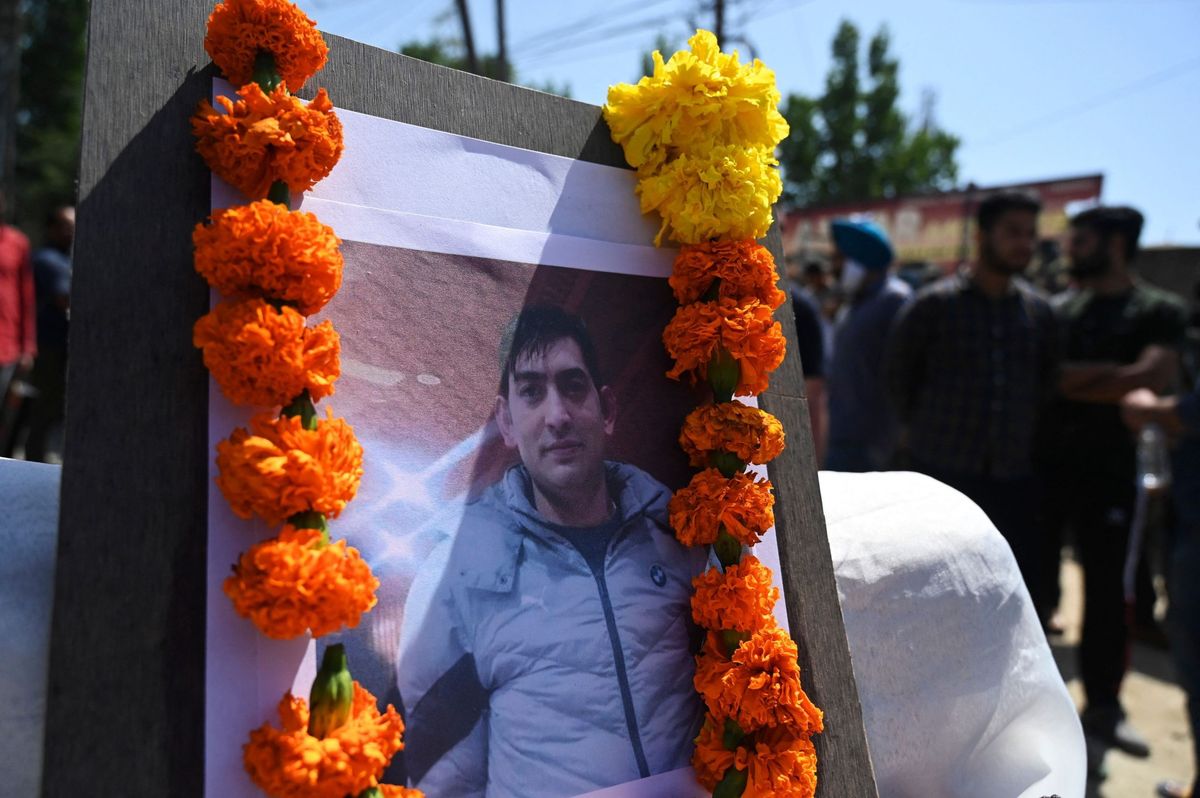 Clashes in Indian Kashmir after death of minority Hindu