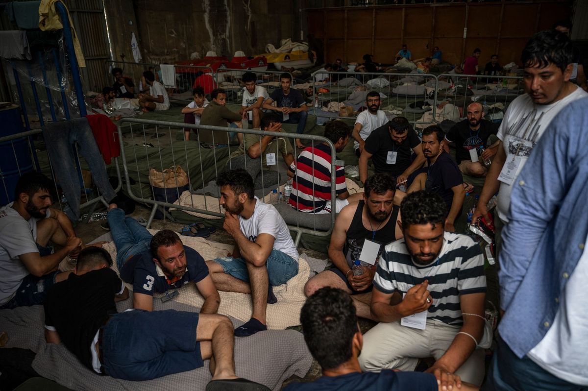 41 migrants still missing after shipwreck in Mediterranean