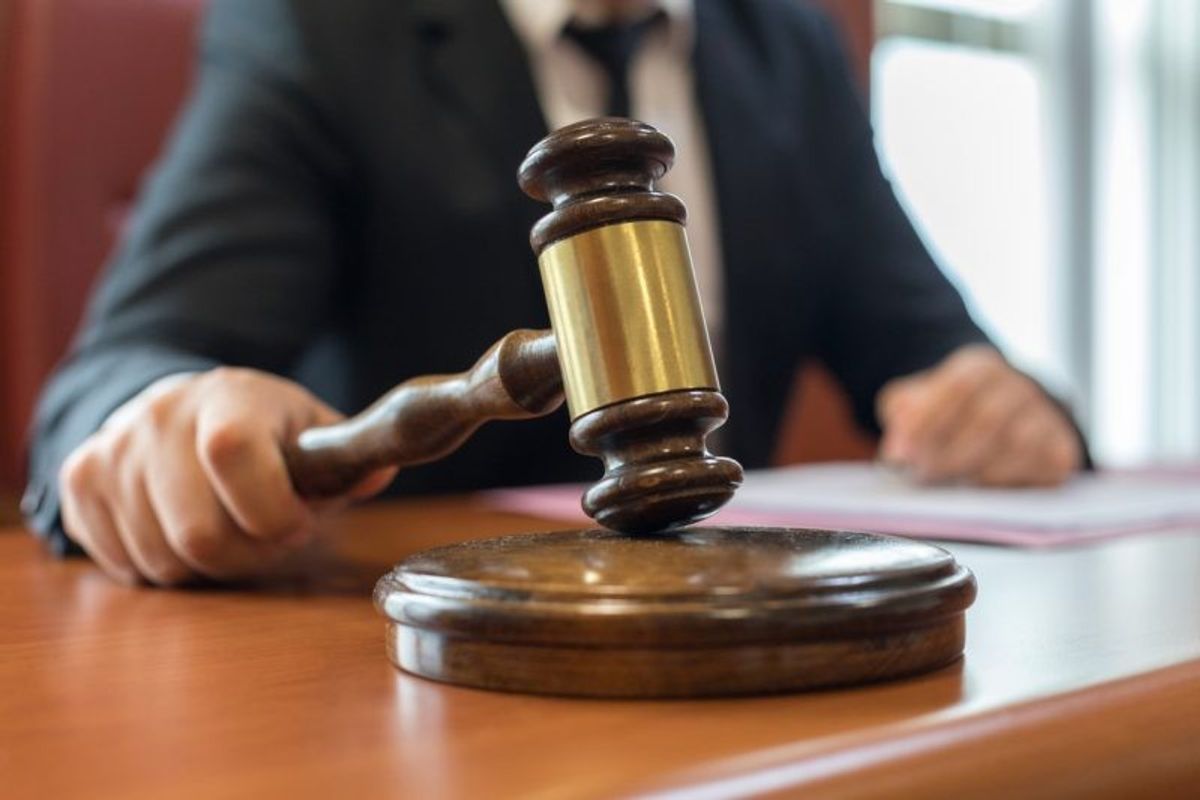 Solicitor suspended from practice over client’s failed supercar deal